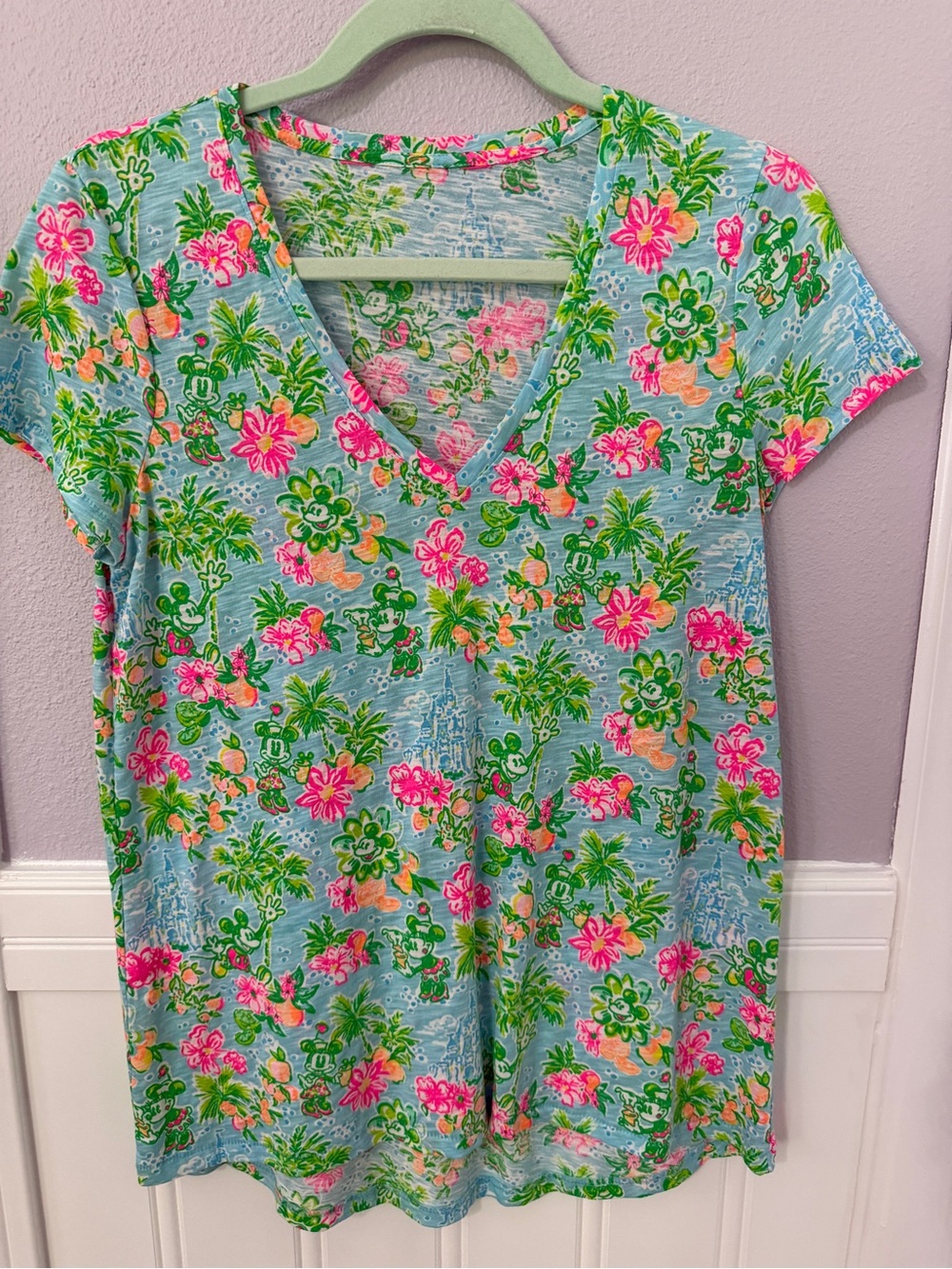 Lilly Pulitzer X Disney parks Etta tee